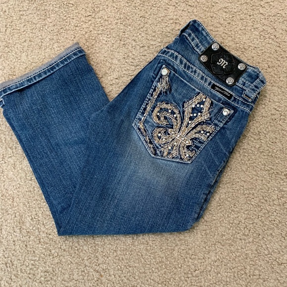 Miss Me Denim - Miss me Sz 26 Capri